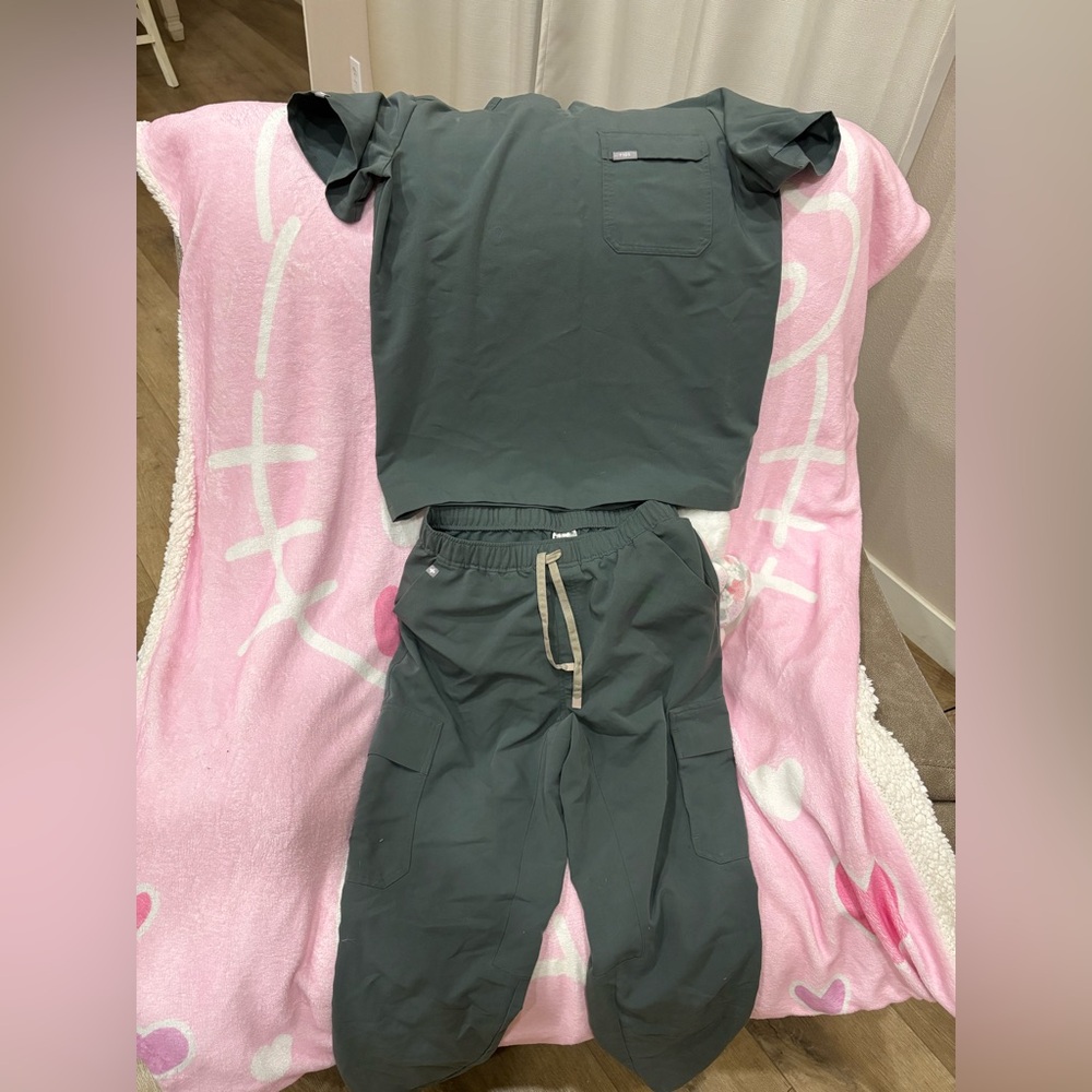 Figs Cargo Pant Set in Dark Green Grey Color